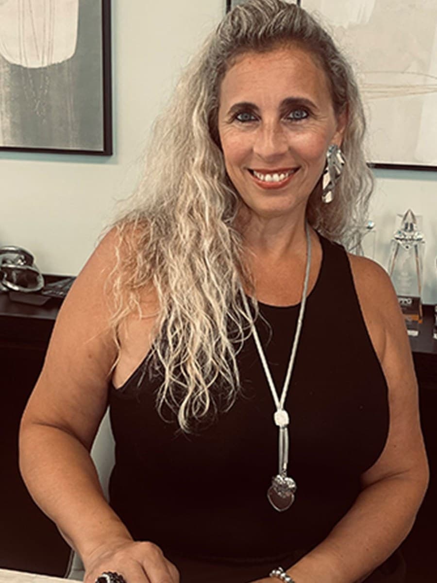 Andrea Imbriale, Realtor® & Business Broker